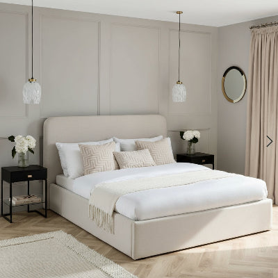 <img src="puppy.jpg" alt="سرير"/>