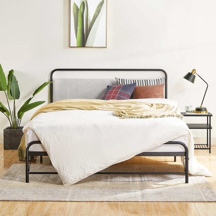 <img src="puppy.jpg" alt="<img src="puppy.jpg" سرير معدن 200×160 سم - اسود - Bed.8"/>,Segal Furniture"/>