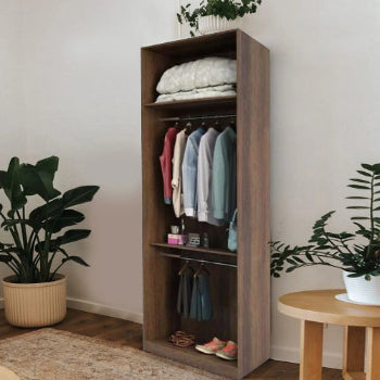 <img src="puppy.jpg" alt="دولاب"/>