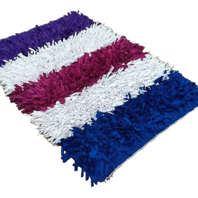 <img src="puppy.jpg" alt="سجاد"/>