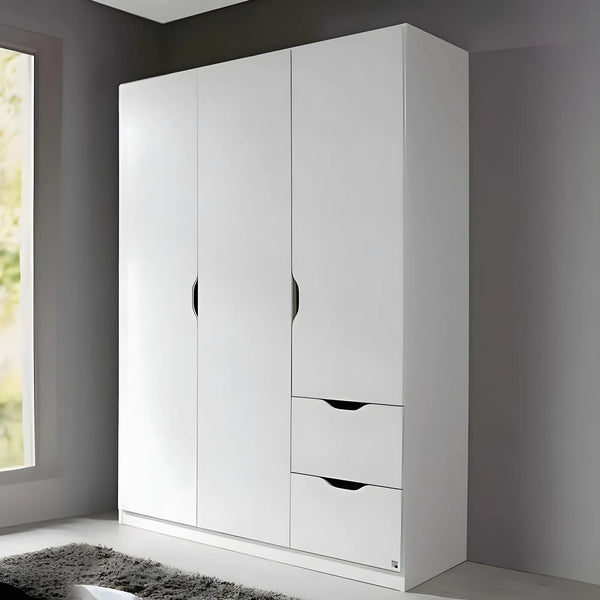 <img src="puppy.jpg" alt="دولاب"/>